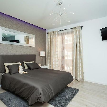 Mafloras Luxury&Beach Apartment カラ・ミラー エクステリア 写真