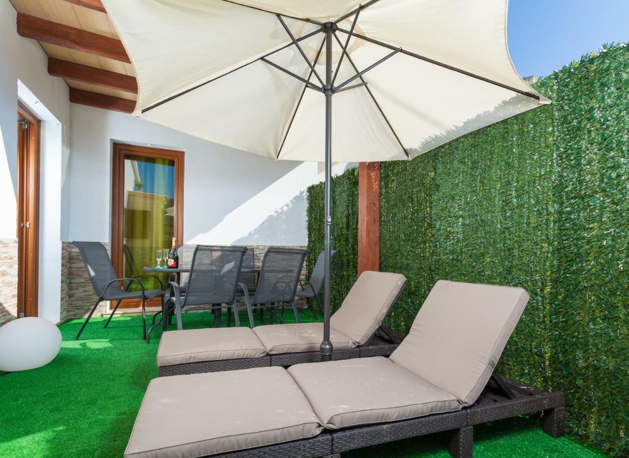 Mafloras Luxury&Beach Apartment カラ・ミラー エクステリア 写真